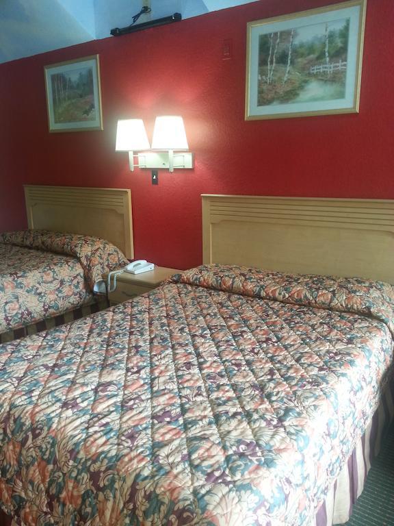Louetta Crystal Inn 249 North الغرفة الصورة